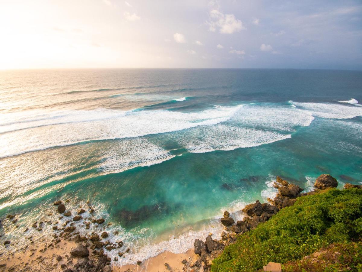 The Istana Uluwatu Esterno foto