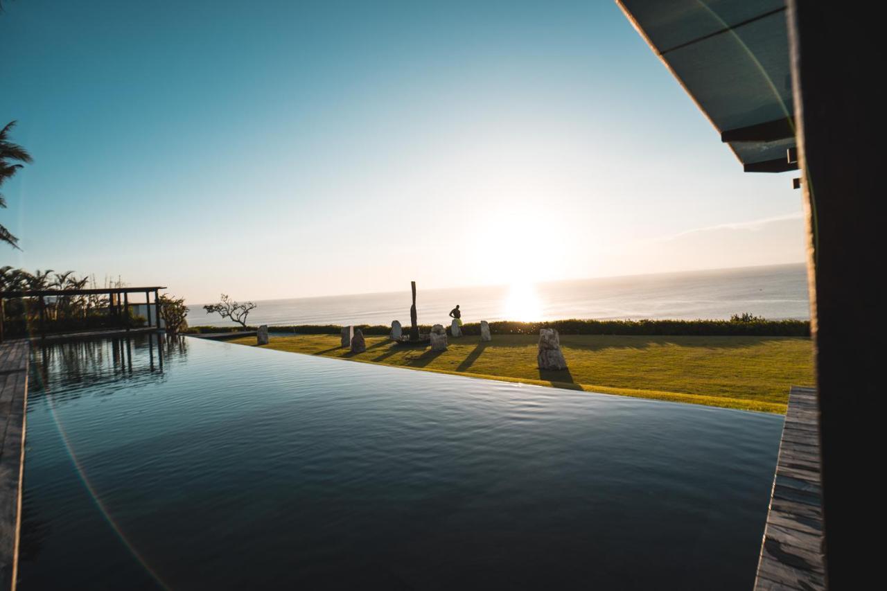 The Istana Uluwatu Esterno foto